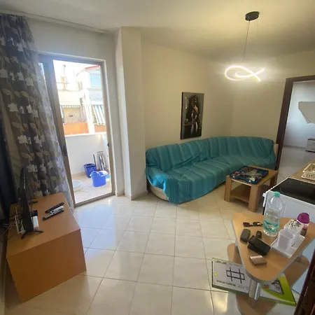 Apartament Juli *