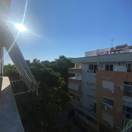 Juli Apartment *